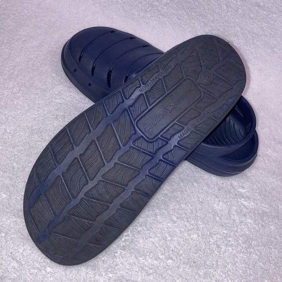 RUGGED SHARK boys size 5 SHARK-LITE EVA MOLDED CLOG - Picture 3 of 6